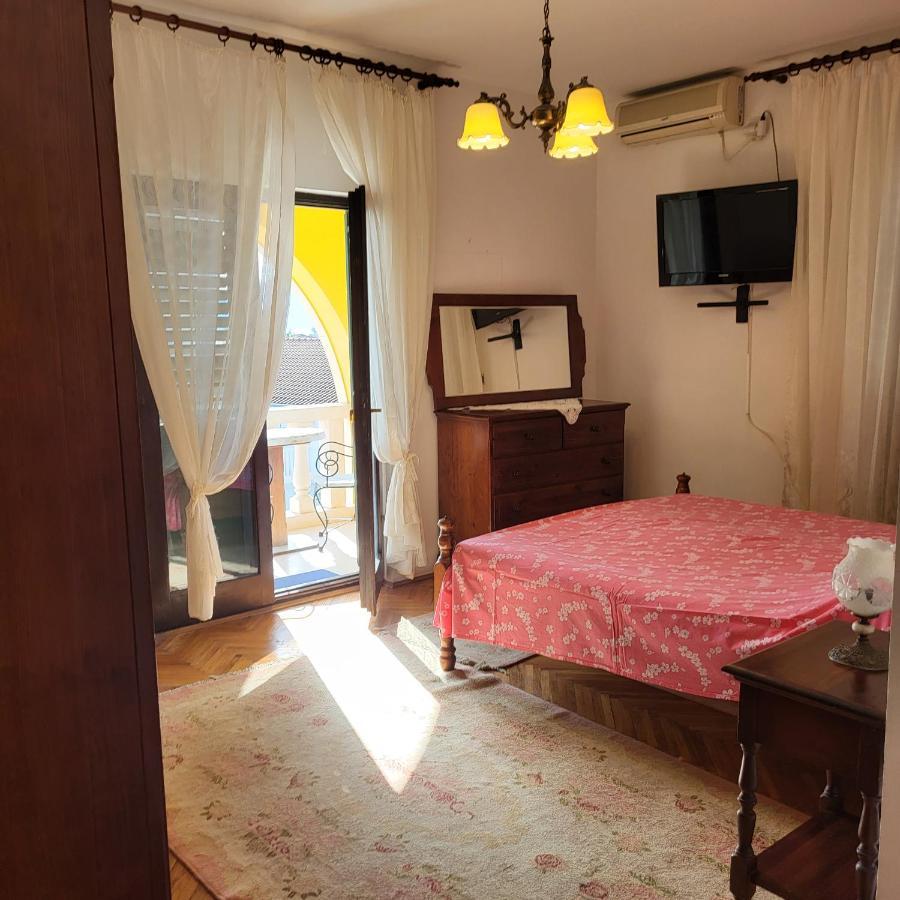 Studio Apartman Sa Pogledom Na More ميلغين المظهر الخارجي الصورة