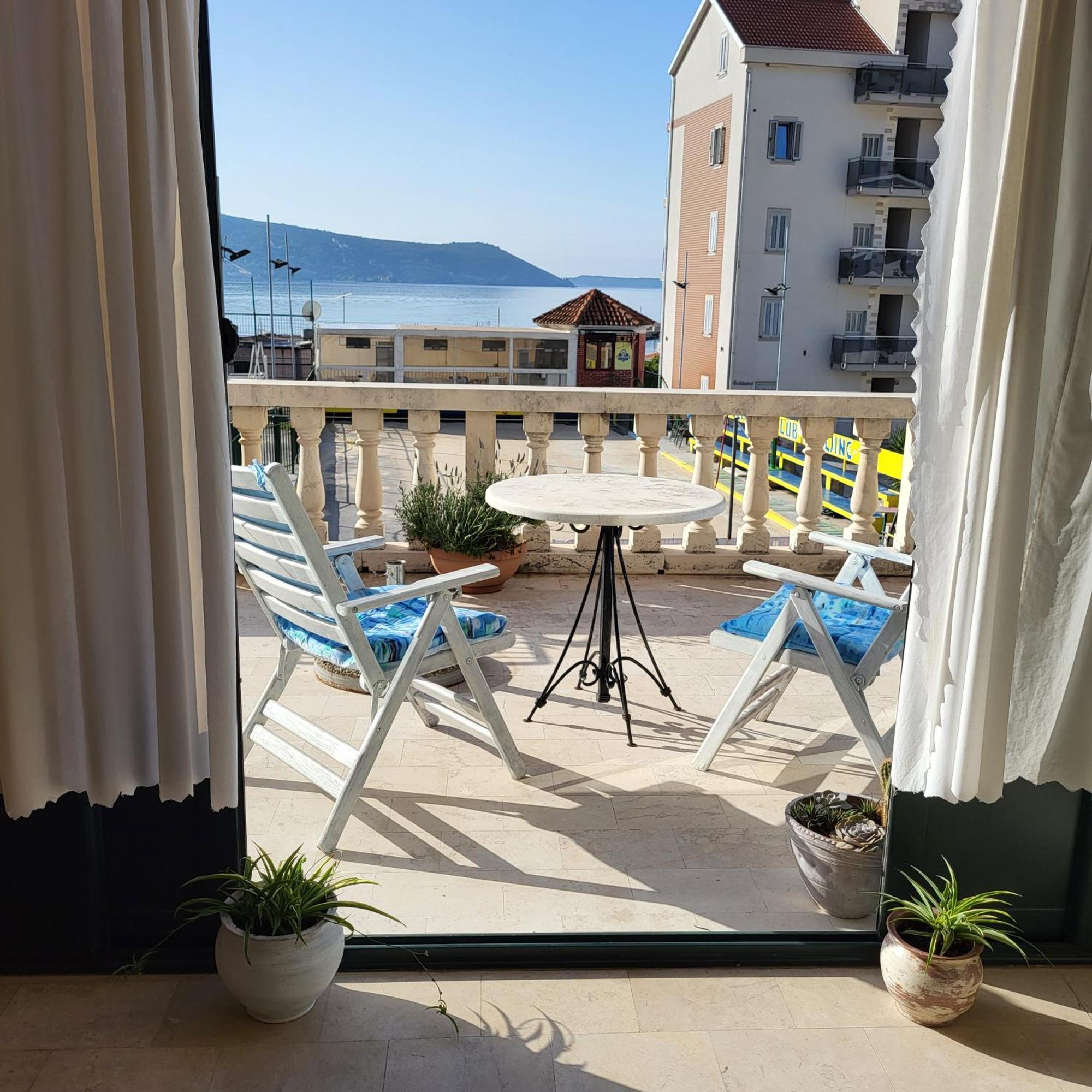 Studio Apartman Sa Pogledom Na More ميلغين المظهر الخارجي الصورة